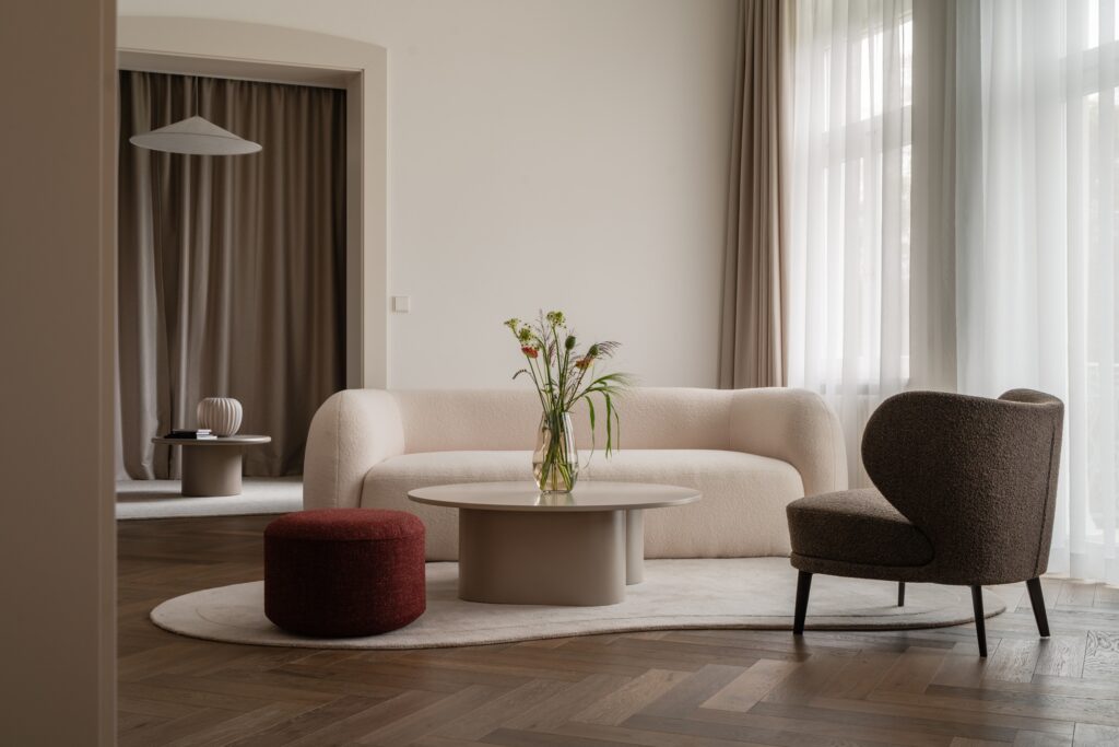 Vila Josefina — Karlovy Vary — celkový pohled na obývací pokoj